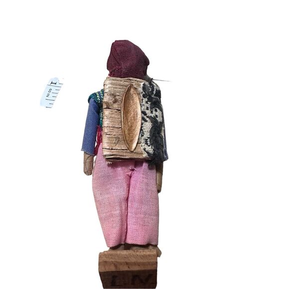 Two Folk Peru Handmade Fabric Dolls Peruvian Artist - Picture 7 of 13